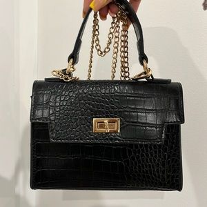 Black faux crocodile leather skin purse
